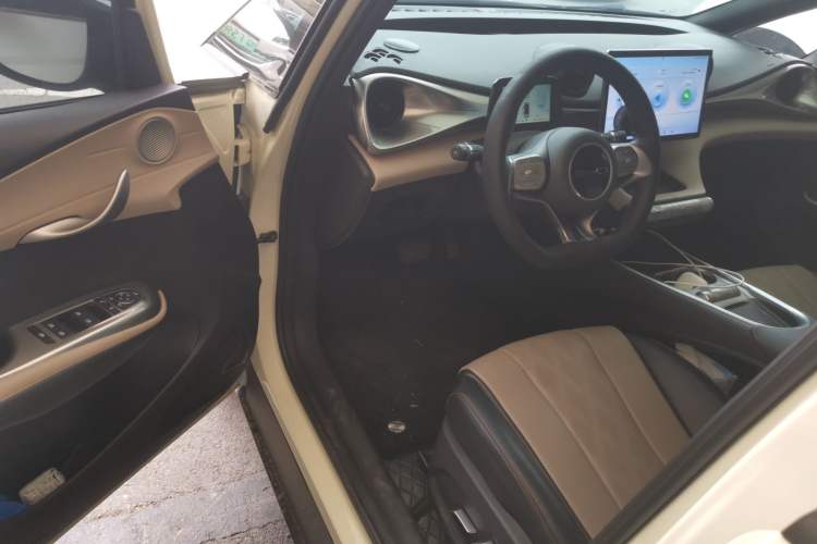 Used BYD Dolphin 2023 420 km Fashion Edition Driver Seat