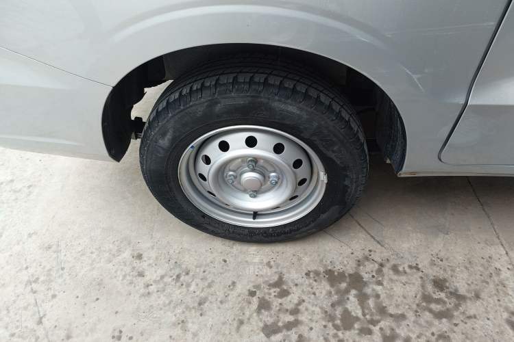 Used Wuling Hongguang V 2022 1.5L Jingqu Edition Electric-Assist LAR