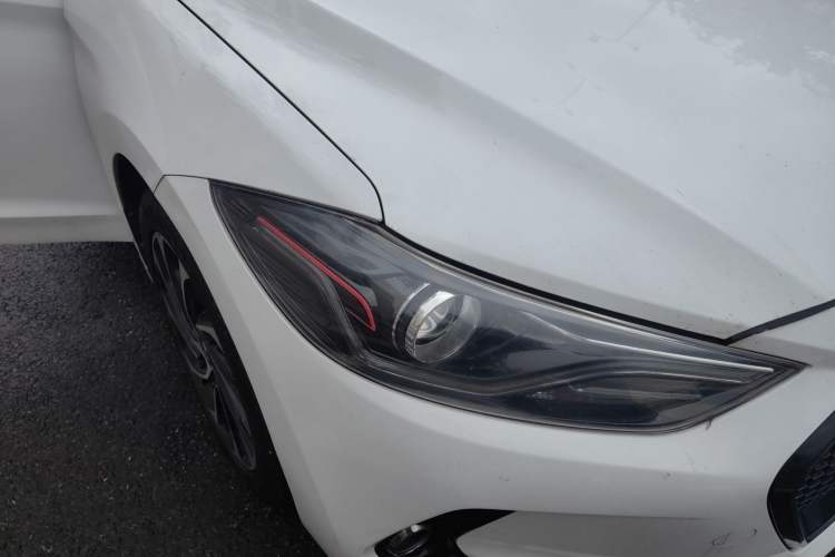 Used Hyundai Elantra (6th Generation / Lingdong) 2019 1.4T Dual-Clutch Xuan Dong · Dynamic Model Right Front Headlight