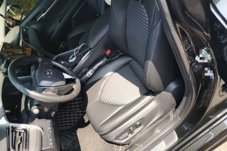 Used Toyota Camry 2023 2.5S Knight Edition Left Front Seat