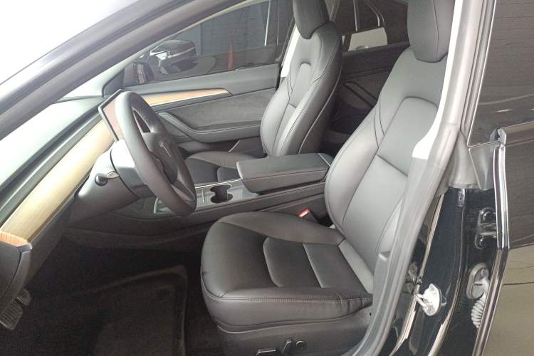 Used Tesla Model 3 2022 Rear-Wheel-Drive Version