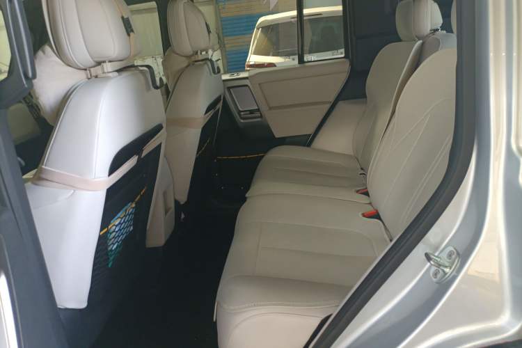 Used iCAR V23 2025 401 Two-Wheel Drive Intelligent Driving Version Left Rear Seat