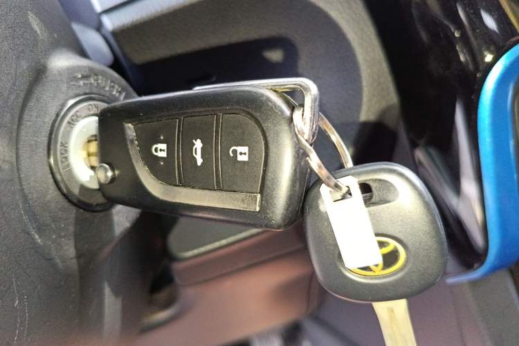 Used Toyota Levin 2018 185T CVT Luxury Edition China V Standard Vehicle Key