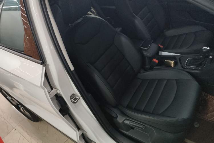 Used Volkswagen Tharu 2020 280TSI Two-Wheel Drive Comfort Edition China VI Standard