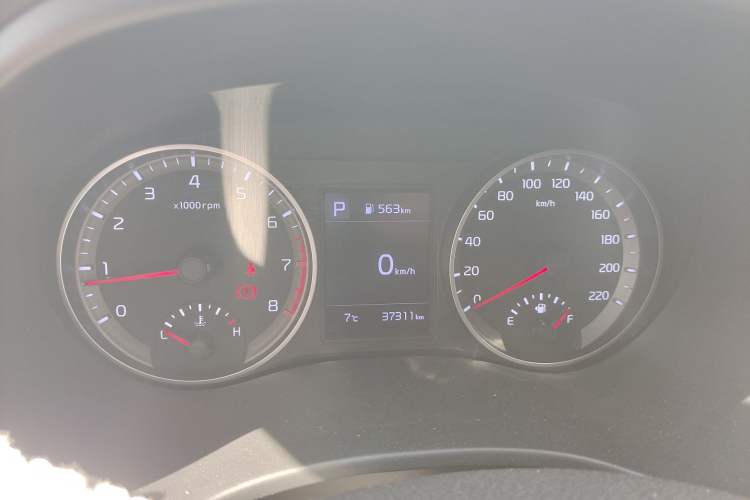 Used Kia kx1 Stonic 2021 1.4L CVT Fun & Sunroof Model