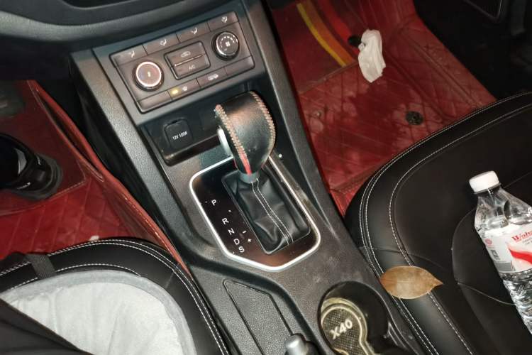 Used Bestune X40 2017 1.6L Automatic Prestige Edition
