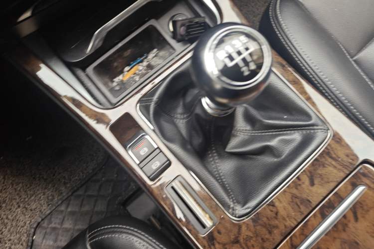 Used Hanteng X7 2016 1.5T Manual Luxury Edition