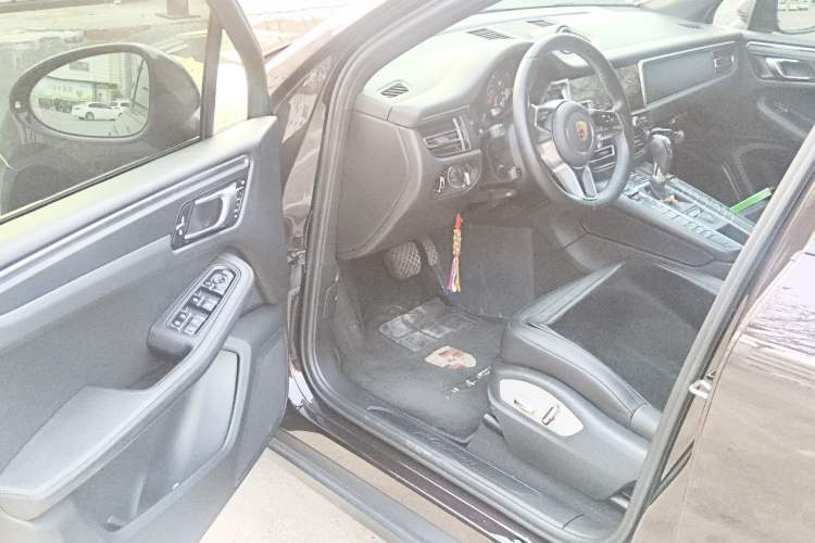 Used Porsche Macan 2021 Macan 2.0T