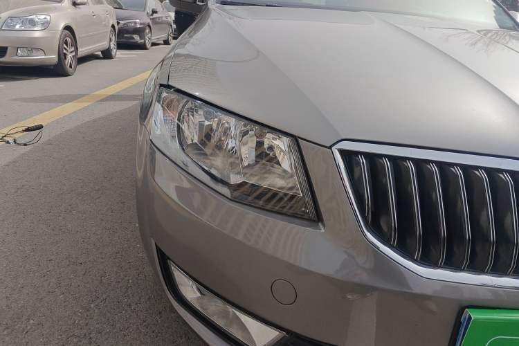 Used Skoda Octavia 2015 1.6L Automatic Yijun Edition