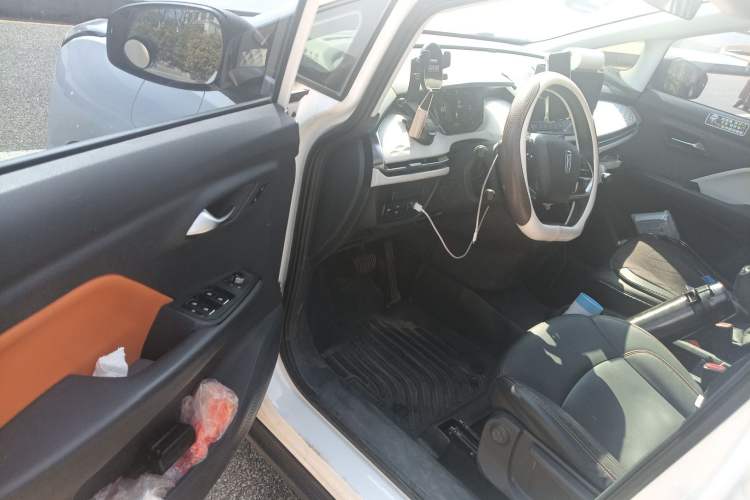 Used Bestune NAT 2023 PRO Comfortable Travel Battery-Swap Version 401km