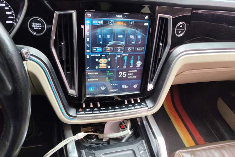 Used Zotye T700 2017 1.8T Dual-Clutch Luxury Model