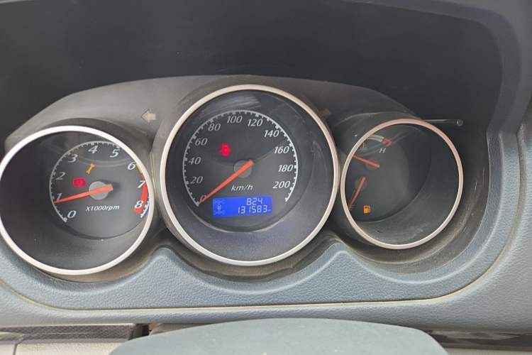 Used RELY X5 2011 2.0T Four-Wheel Drive Elite Version
