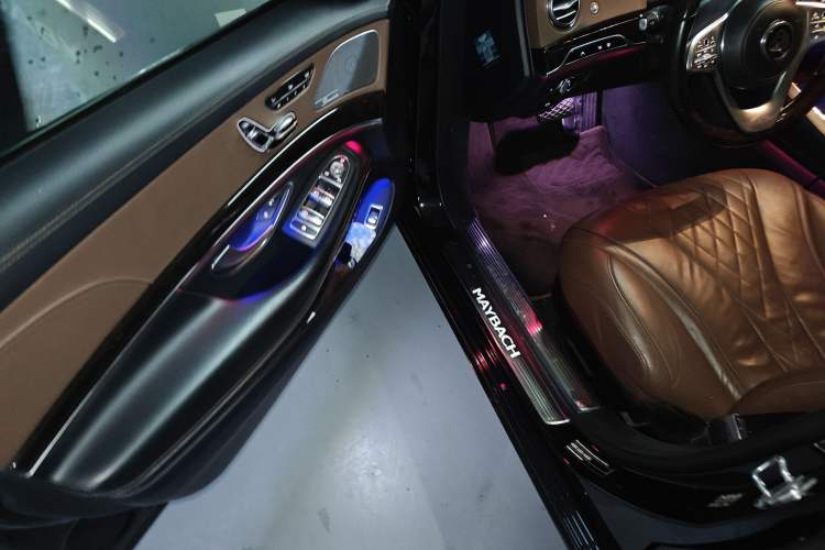 Used Mercedes-Benz Maybach S-Class 2019 S 450 4MATIC Driver Seat