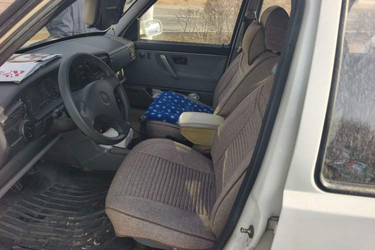 Used Volkswagen Jetta 2010 1.6L Partner
