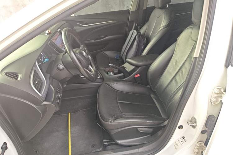 Used Buick GT 2018 18T Automatic Elite Model
