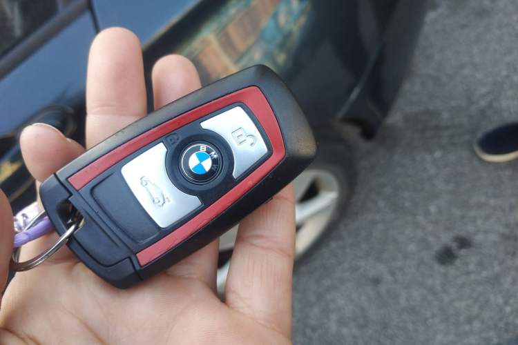 Used BMW 1 Series 2012 118i Sport Edition Vehicle Key
