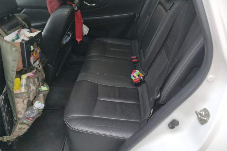 Used Nissan X-Trail 2019 2.5L CVT Smart Connect Luxury Edition 4WD
