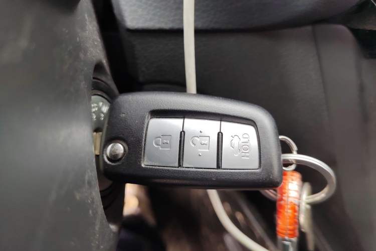 Used Nissan Sylphy 2021 Classic 1.6XE CVT Comfort Edition Vehicle Key