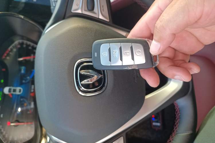 Used Changan CS85 COUPE 2021 1.5T DCT Luxury Edition
