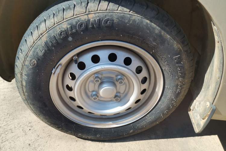 Used Wuling Hongguang V 2021 1.5L Jingqu Version LAR
