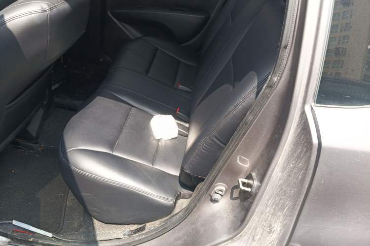 Used Nissan Livina 2013 1.6XE CVT Comfort Edition Left Rear Seat