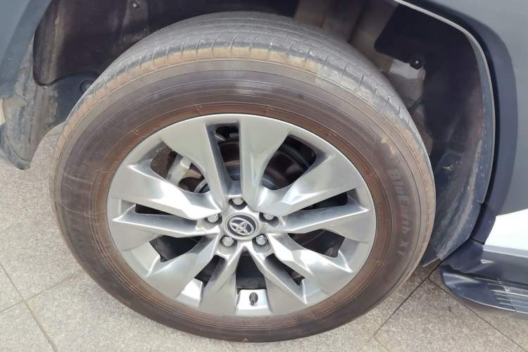 Used Toyota Wildlander 2024 2.0L CVT Two-Wheel Drive Leading Edition