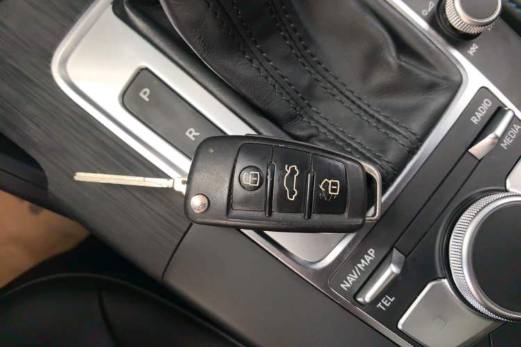 Used Audi A3 2020 Sportback 35 TFSI Fashion Edition China VI Emission Standard