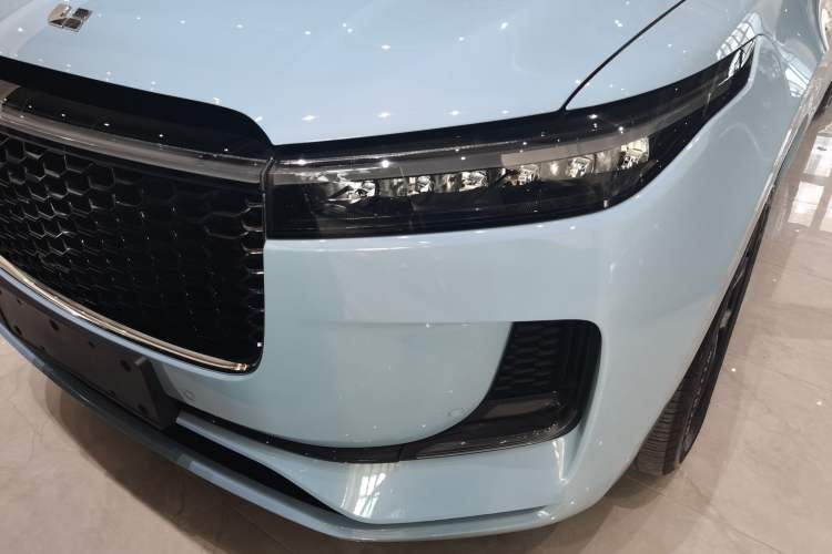 Used Li Auto ONE 2021 Extended-Range 6-Seater Version Left Front Headlight