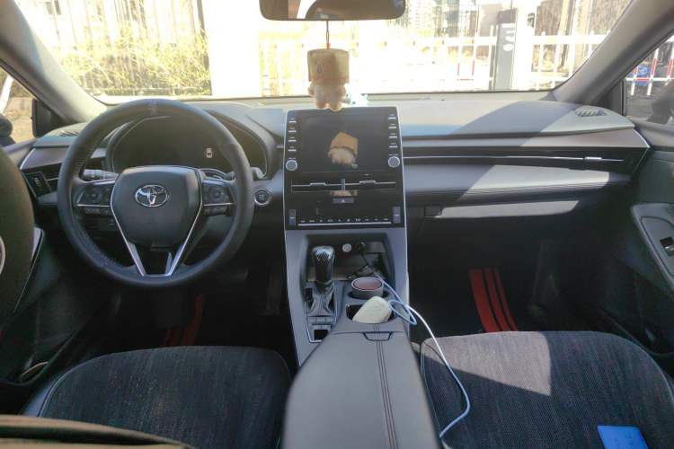 Used Toyota Avalon 2021 2.5L Luxury Edition Center Console