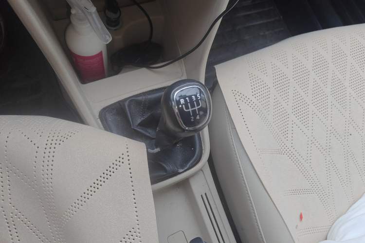 Used Skoda Rapid 2013 1.6L Manual Smart Selection Model