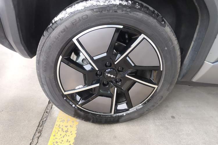 Used Formula Leopard Titanium 3 2025 501 km All-Wheel Drive Intelligent Driving Max Edition Exterior 8