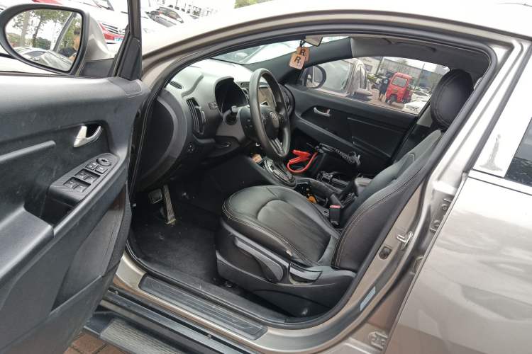 Used Kia Sportage R 2011 2.0L Automatic Two-Wheel Drive GL Driver Seat