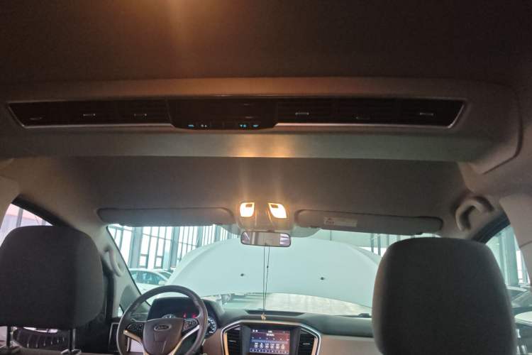 Used JAC Refine M4 2019 Business Series 2.0L Manual - China VI Standard
