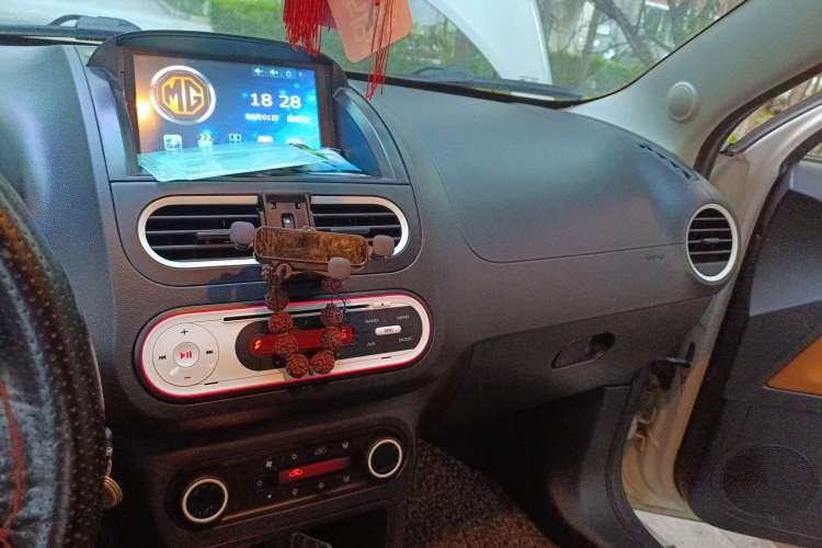 Used MG 3SW 2015 1.5L AMT Elite Model