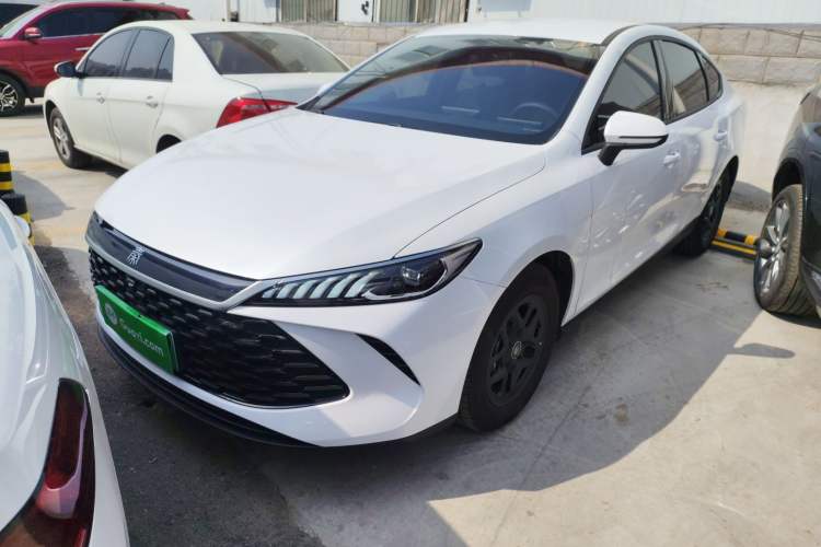 Used BYD Qin PLUS 2025 DM-i Smart Drive 55KM Leading Model