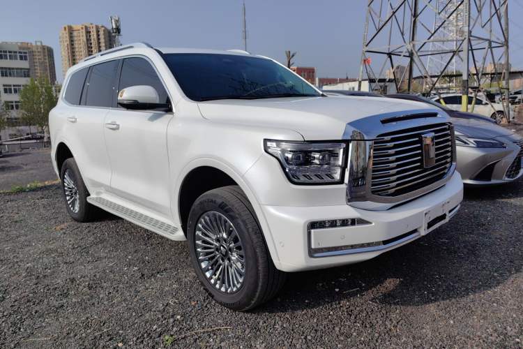 Used Tank 500 New Energy 2025 Hi4-Z Front Right 45 Deg