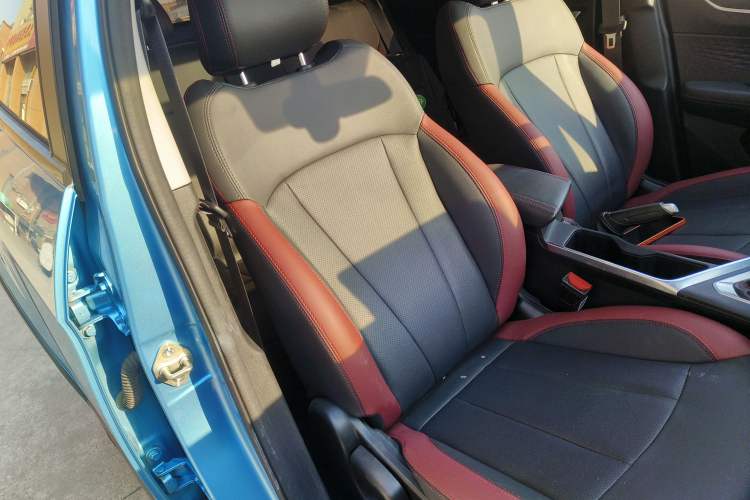 Used Geely Auto Vision X3 2021 PRO 1.5L CVT Deluxe Model
