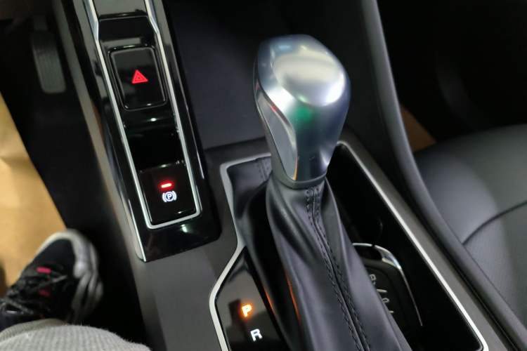 Used Roewe i5 2023 1.5L CVT Luxury Edition