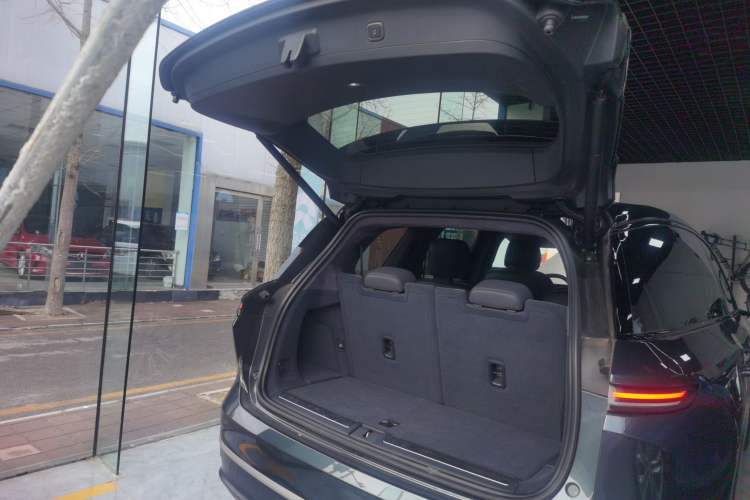 Used Nio ES8 2023 75 kWh