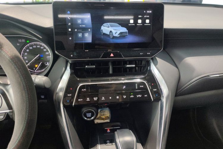 Used Toyota Venza 2023 2.0L CVT Two-Wheel Drive Luxury Edition Audio And AC Panel