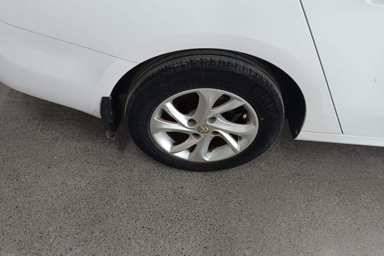 Used Citroen Elysee 2016 1.6L Manual Fashion Edition
