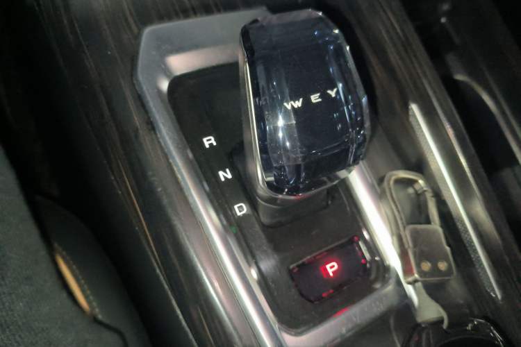 Used Wey Latte DHT-PHEV 2022 1.5T Four-Wheel Drive Extra-Large Version Gear Lever