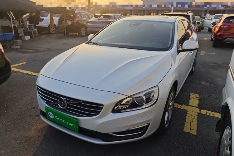 Used Volvo V60 2016 T5 Zhiya Edition
