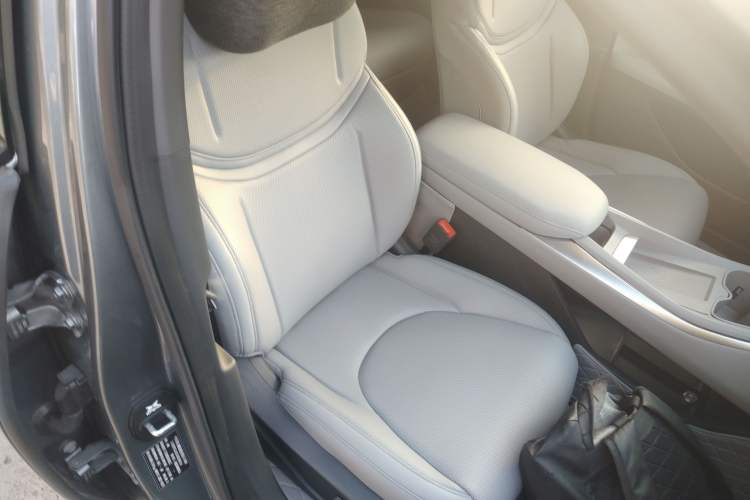 Used XPeng MONA M03 2024 620 with Ultra-Long Range
