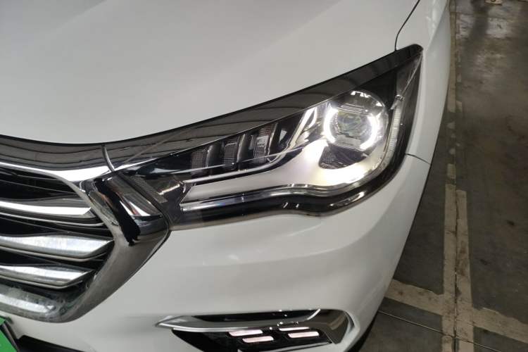 Used JETOUR X90 2019 1.5T DCT Smart Enjoyment Version 5 Seats China VI Standard Left Front Headlight