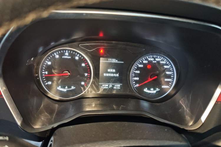 Used SOL X8 2021 300T DCT Luxury Smart Connect Edition 6 Seats