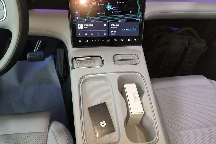 Used Nio ES6 2023 75 kWh Gear Lever