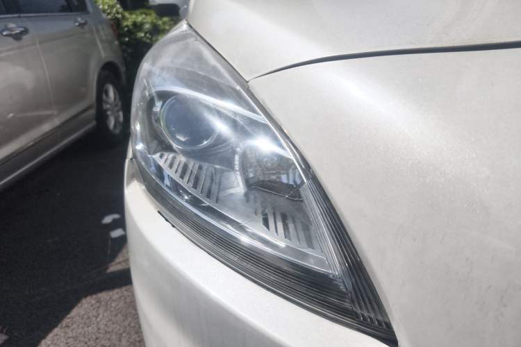 Used Peugeot 3008 2015 2.0L Automatic Trend Edition
