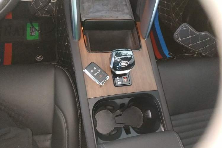 Used Land Rover Discovery Sport 2024 Performance Tech Edition