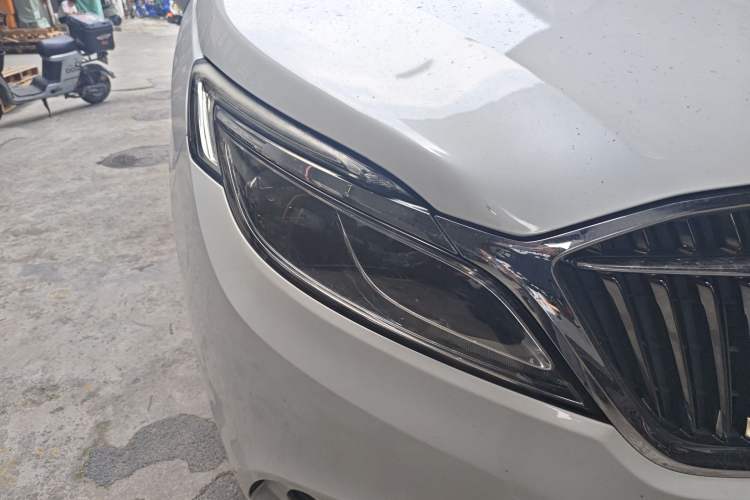 Used Buick GL8 2018 ES 28T Luxury Model China VI Standard
